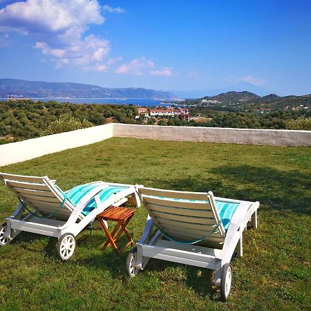 Olive Bay Hilltop Apartments Ammouliani Esterno foto