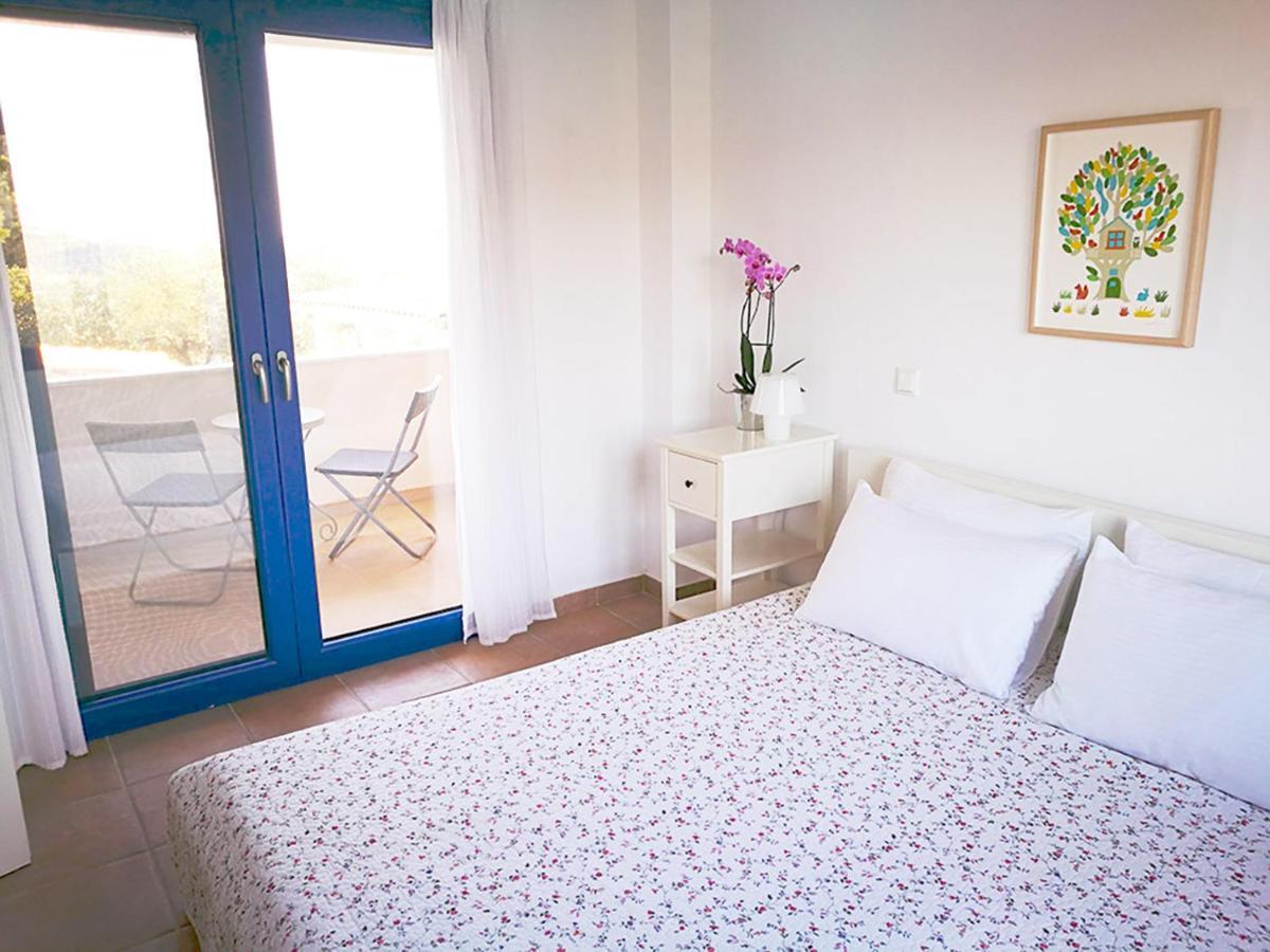 Olive Bay Hilltop Apartments Ammouliani Esterno foto