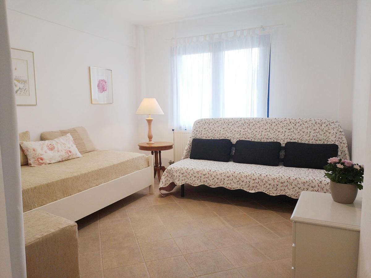 Olive Bay Hilltop Apartments Ammouliani Esterno foto